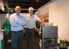 Niels van Rooyen of Power Plastics who supplied a Power Pulse Venturi for the System Blue unit of Jan Wijgerse of GHBD Holland.                 